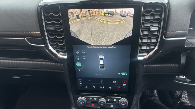 Ford Ranger Petrol Pick Up D/Cab Wildtrak 2.3 EB PHEV 281 Auto [NI] - Image 27